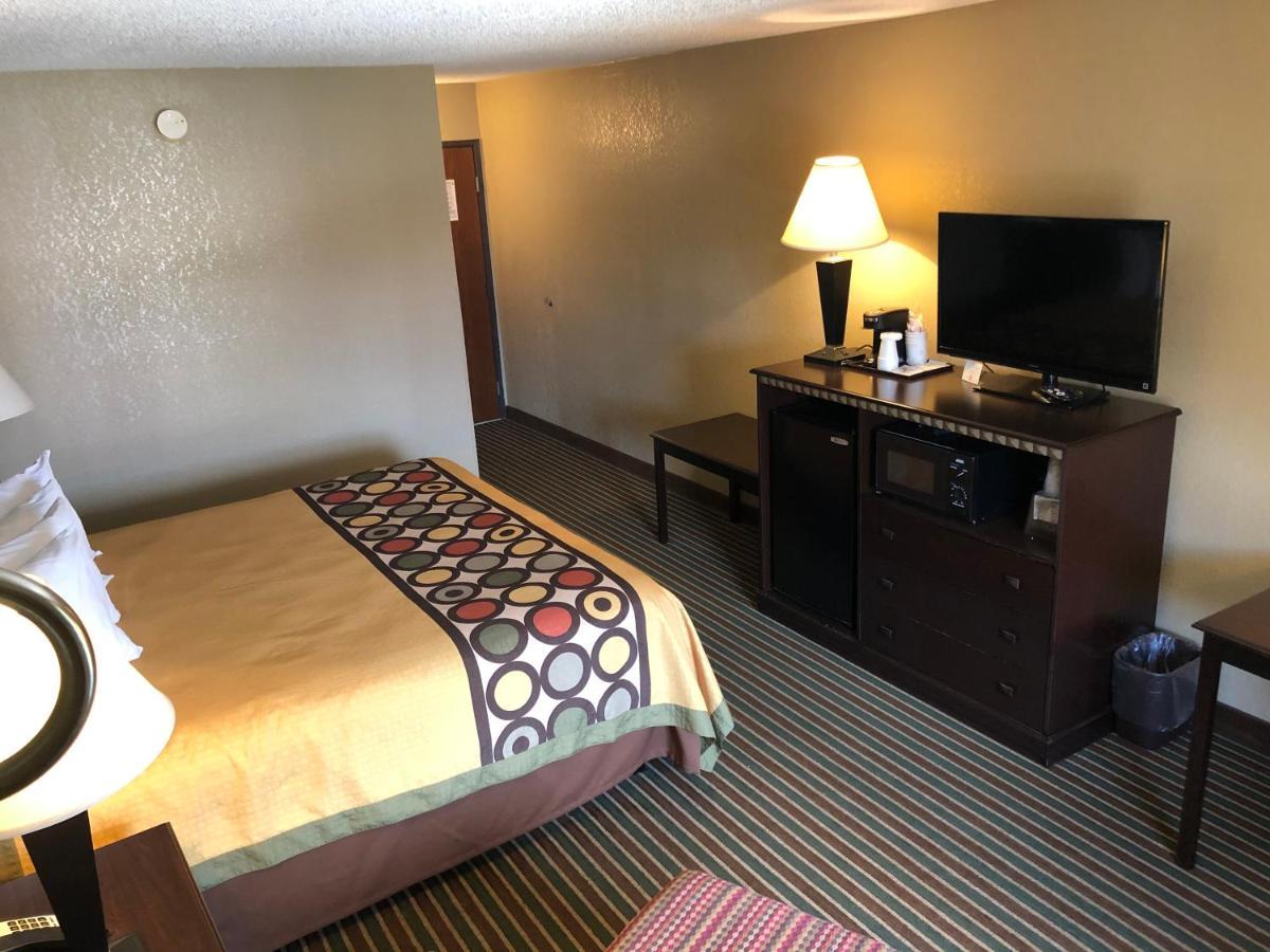 ซูเปอร์ 8 บาย วินด์แฮม แฮริสัน อาร์คันซอ Motel ภายนอก รูปภาพ
