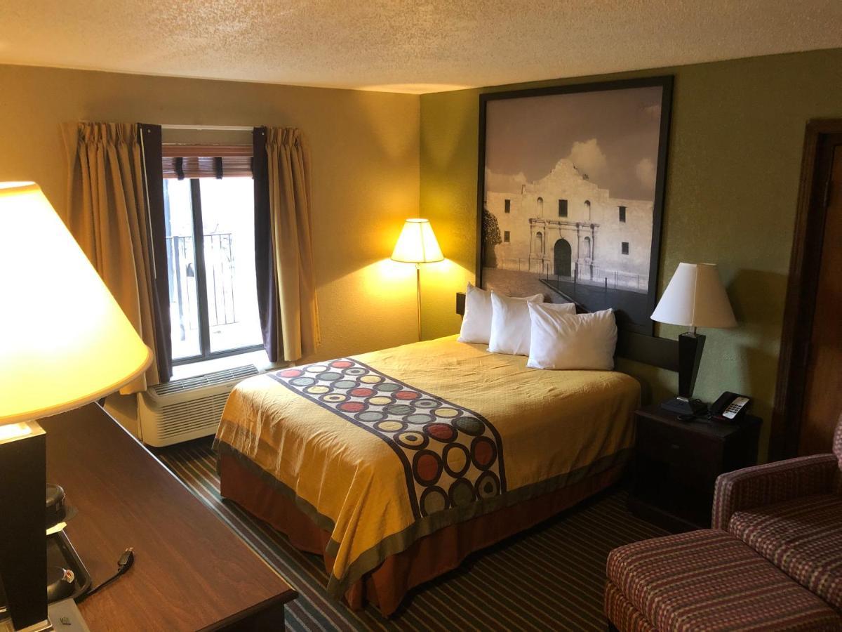 ซูเปอร์ 8 บาย วินด์แฮม แฮริสัน อาร์คันซอ Motel ภายนอก รูปภาพ